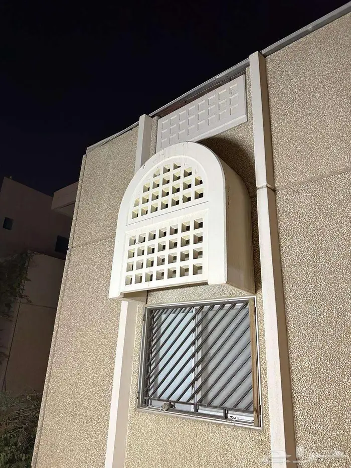 فلة للبيع حي الجزيرة 0