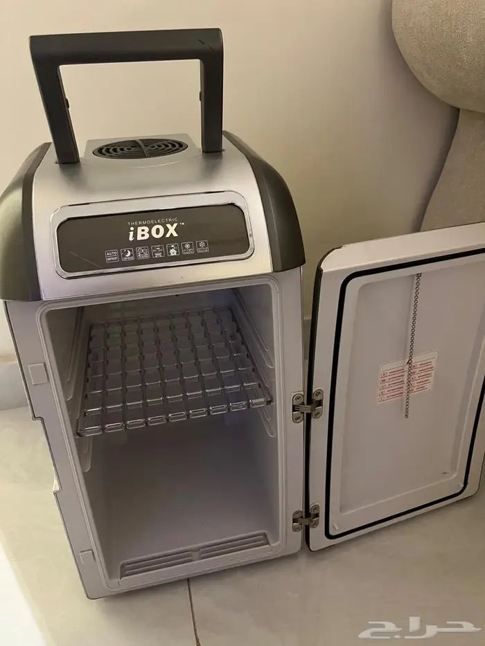 ثلاجة صغيرة محمولة iBOX 0