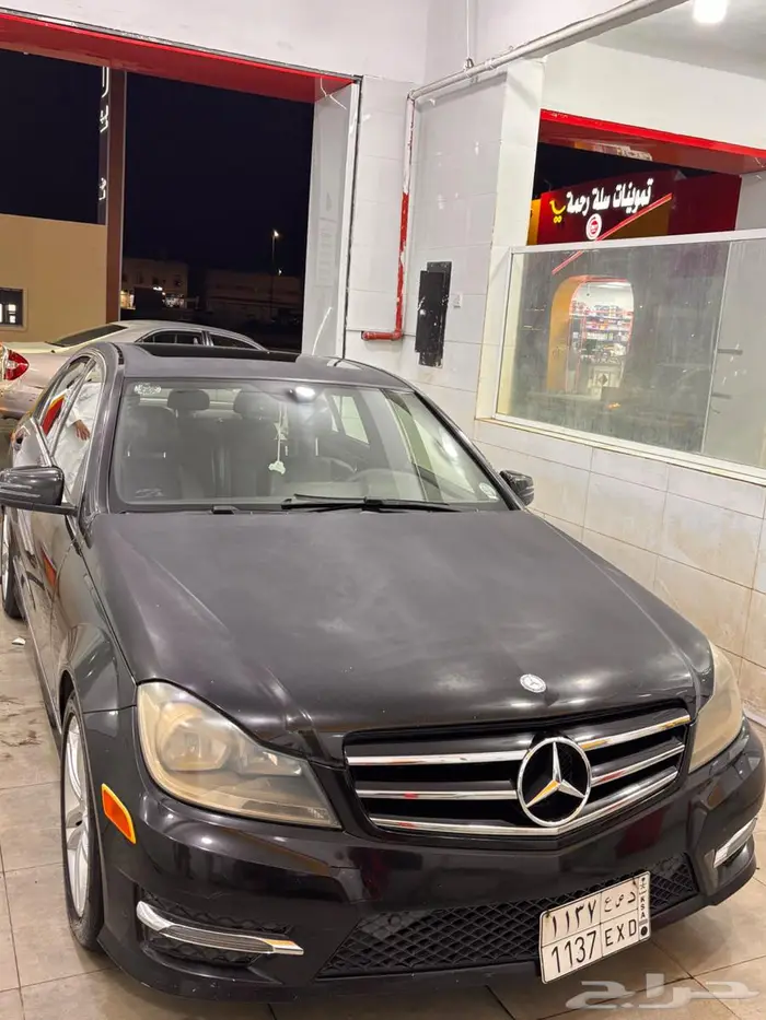 مرسيدس c300 موديل 2014 2