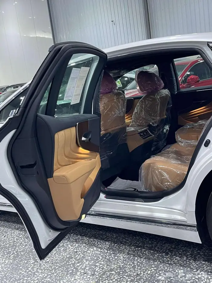 لكزس LS 350 خليجي 2025 4