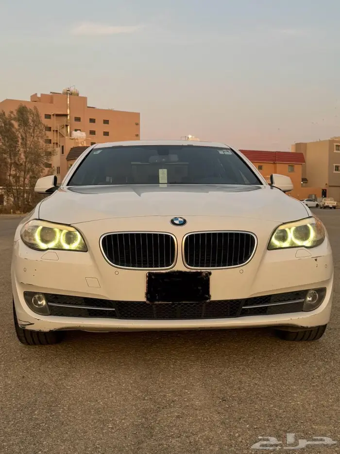 بي ام دابليو موديل 2013 اي 530 12