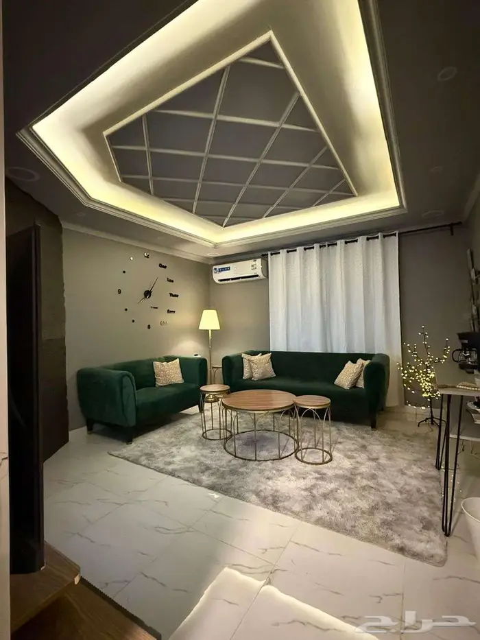 فرصة سكنية مميزة   شقة مؤثثة للإيجار الشهري في حي الشعلة 11