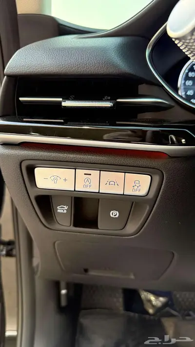 جينسس 2021 G80 فل 6 سلندر عداد 94000 فقط 13