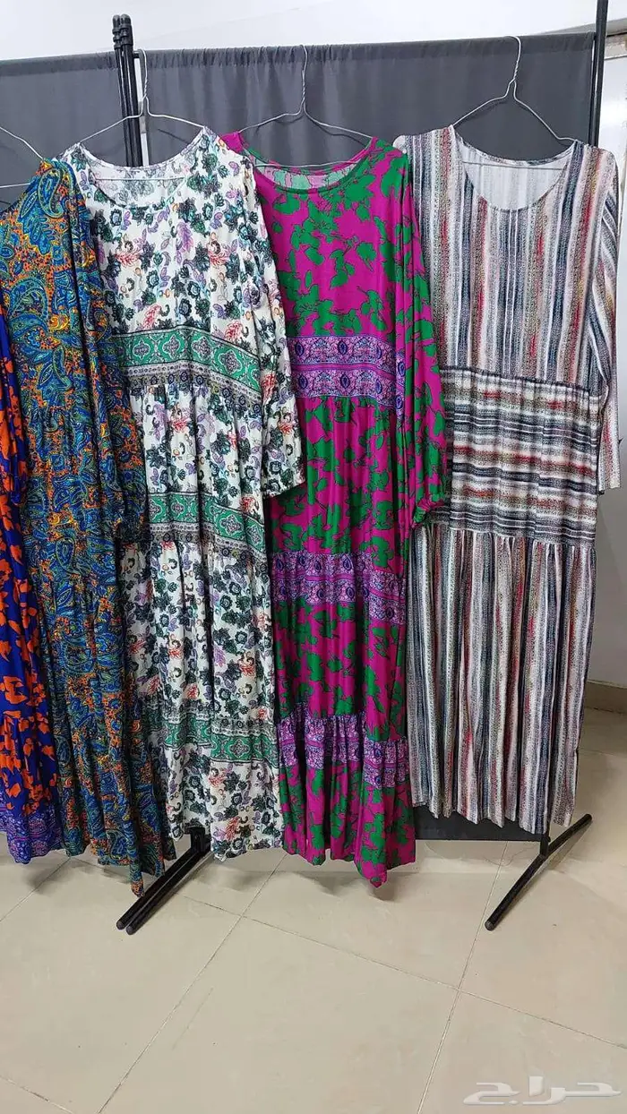 مجموعة ملابس للبيع 1