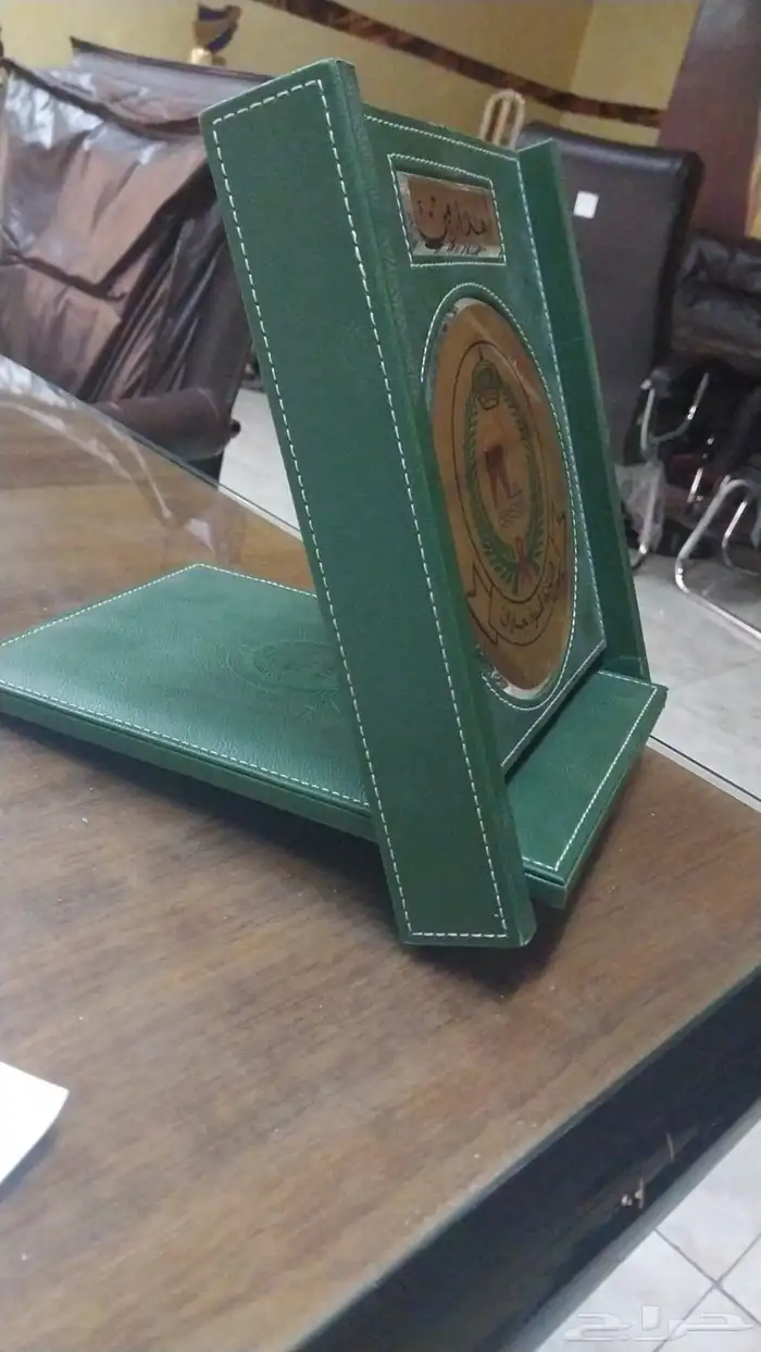 الميداليات والدروع والهدايا للمنتجات المعدنيه والاكريليك 28