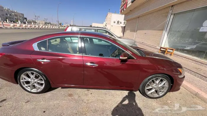 Nissan Maxima 2010 Full Option 4