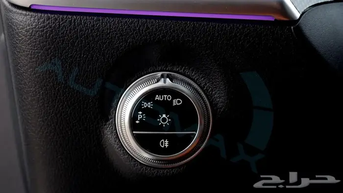 مرسيدس بنز c200 premium 2025 خليجي اصفار مع ضمان الوكيل 27