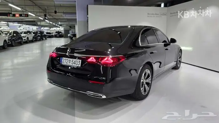 مرسيدس E200 2025 فل كامل بانوراما 4