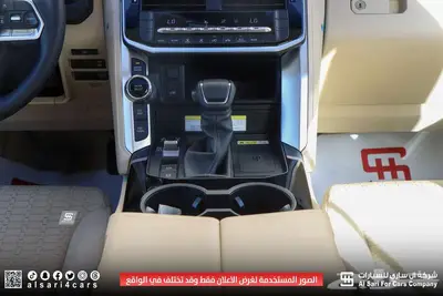 تويوتا لاند كروزر GXR L3 2025 11