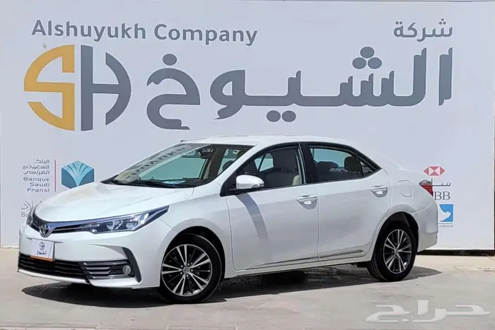 تويوتا كورولا - 2019 ابيض 2