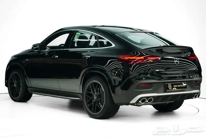 مرسيدس GLE 53 كوبيه موديل 2025 أصفار خليجي أسود أحمر 3