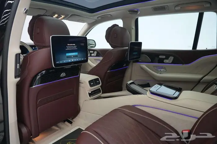 مرسيدس مايباخ GLS 600 موديل 2025 خليجي أسود ماهوجاني 10