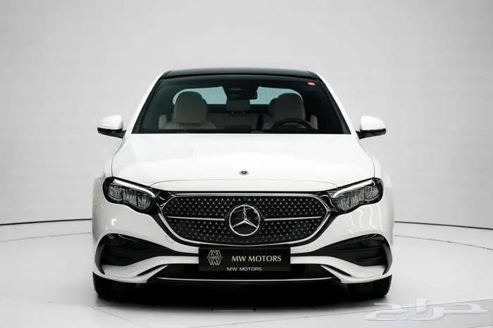 مرسيدس E 200 موديل 2025 أصفار خليجي أبيض أبيض 1