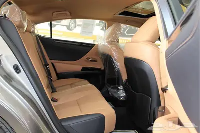 لكزس-ES250 AA-خليجي-2025-جناح-تشغيل عن بعد-ازياق جانبيه 18