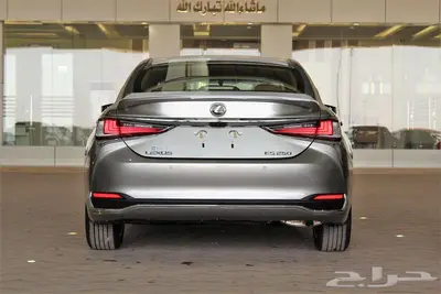 لكزس-ES250 AA-خليجي-2025-جناح-تشغيل عن بعد-ازياق جانبيه 19