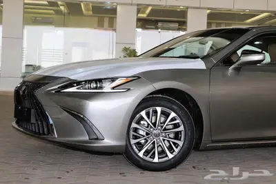 لكزس-ES250 AA-خليجي-2025-جناح-تشغيل عن بعد-ازياق جانبيه 1