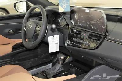 لكزس-ES250 AA-خليجي-2025-جناح-تشغيل عن بعد-ازياق جانبيه 8