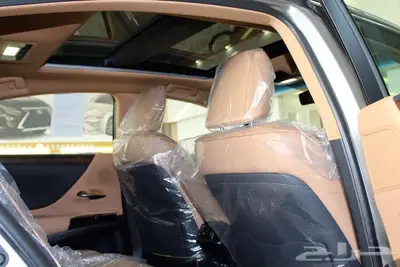 لكزس - ES350 CC - بريمي - 2025. 6