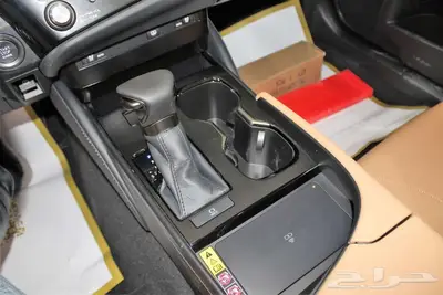 لكزس - ES350 CC - بريمي - 2025. 11