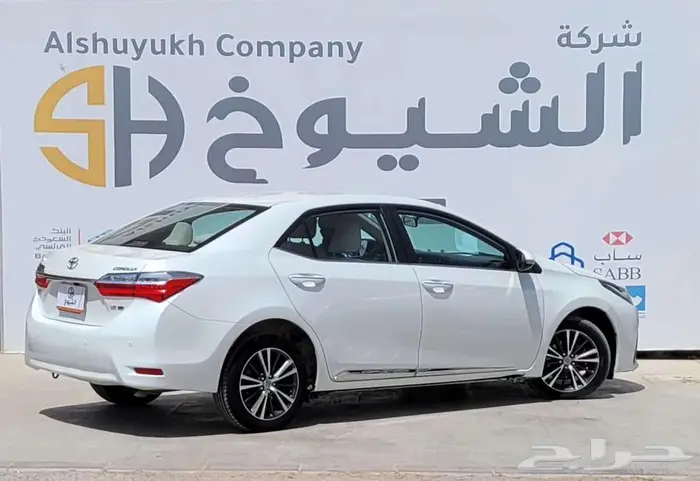 تويوتا كورولا - 2019 ابيض 5