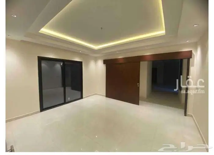 فيلا للإيجار في حي المشرقية   تصميم فاخر 0