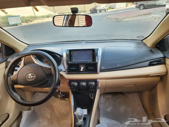 تويوتا يارس 2015 جير أتوماتيك عداد 198الف بالدمام 10