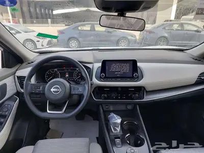 نيسان اكس تريل 5 مقاعد دفع رباعي ستاندر 2025 12