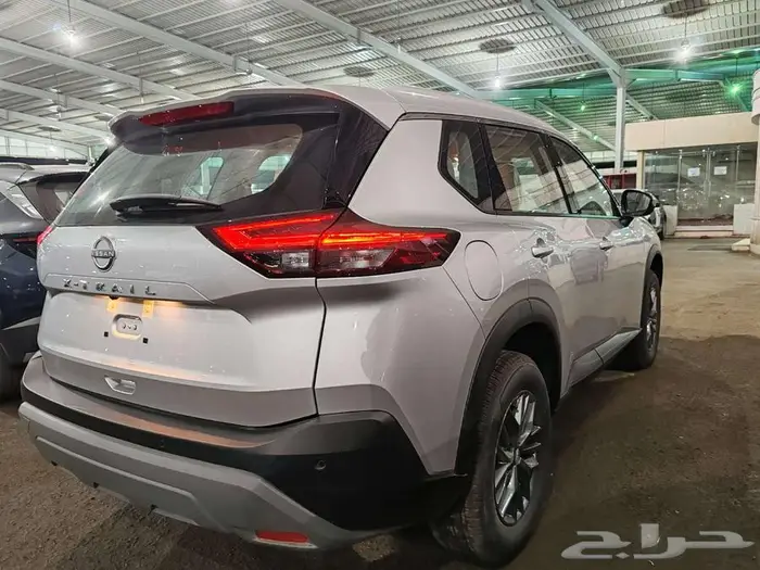 نيسان اكس تريل 5 ركاب استاندرد 2025 5