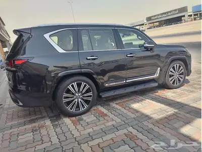 جيب لكزس 2024 بريمي العداد 10 الف كم 12