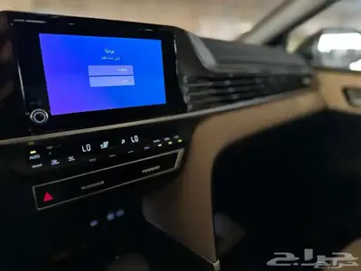 تويوتا كامري LE بنزين 2025 18