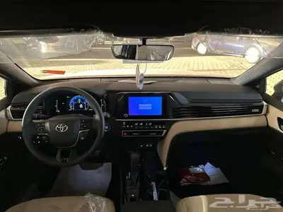 تويوتا كامري LE بنزين 2025 17