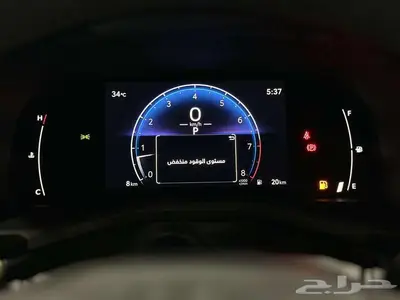 تويوتا كامري LE بنزين 2025 19