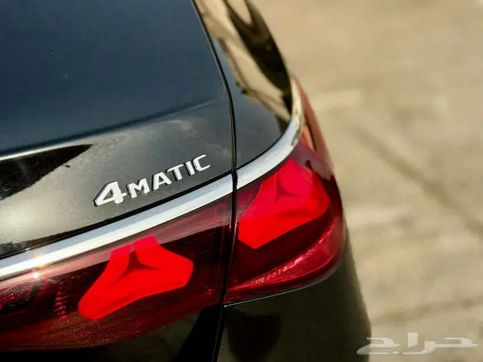 مرسيدس بنز E300 4Matic AMG 2024 جديد تحت الضمان 27