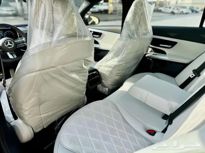 مرسيدس بنز E300 4Matic AMG 2024 جديد تحت الضمان 23