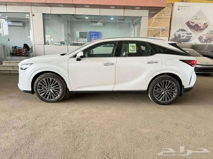 لكزس RX 350 BB موديل 2025 ب269.900 شامل بنزين لدى الفريدي 1