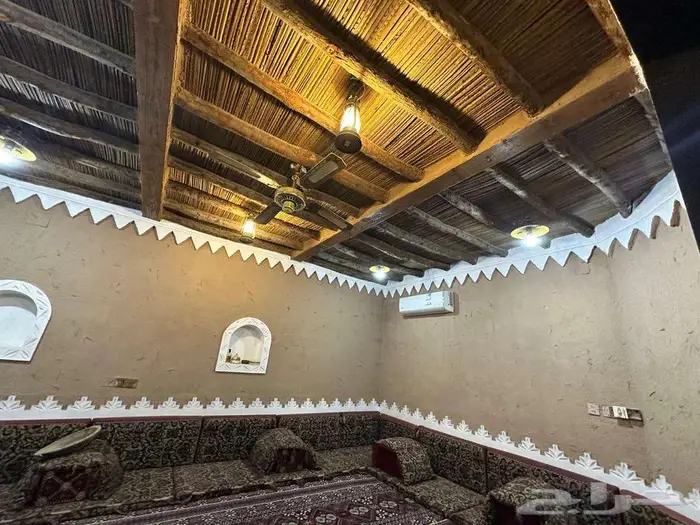 فلة للبيع حي الجزيرة 5