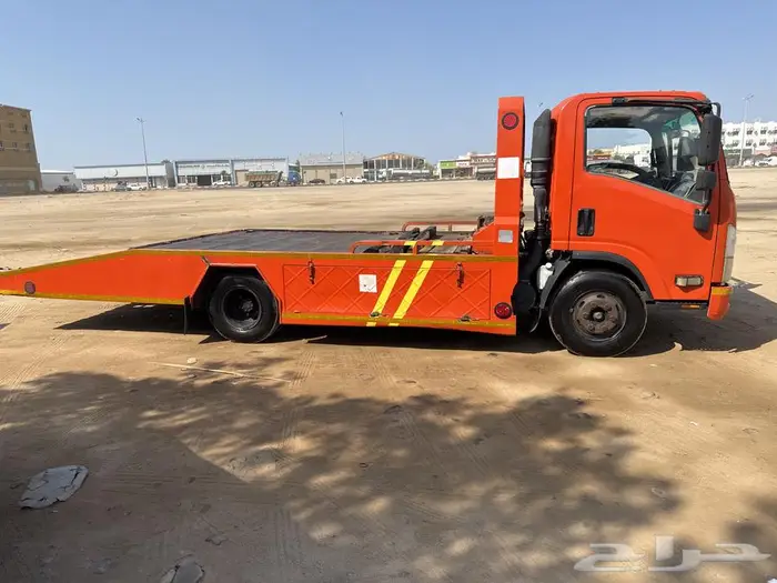 سطحه لنقل السيارات داخل ينبع وخارجها 0