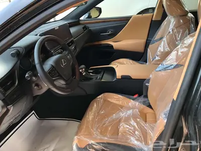 لكزس ES350 CC بانوراما 2025 بريمي 10