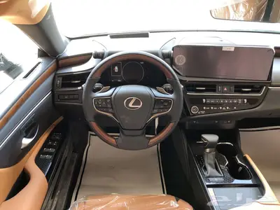 لكزس ES350 CC بانوراما 2025 بريمي 5