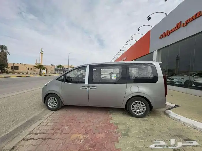 هيونداي ستاريا - ديزل - 9 راكب - 2025 2