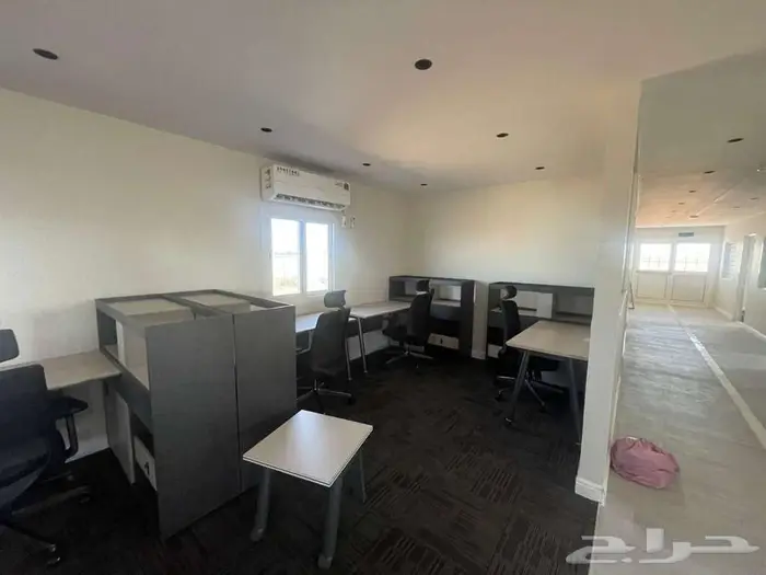 المقاولات العامة  ترميم المباني  وإنشاء الملحقات. 13