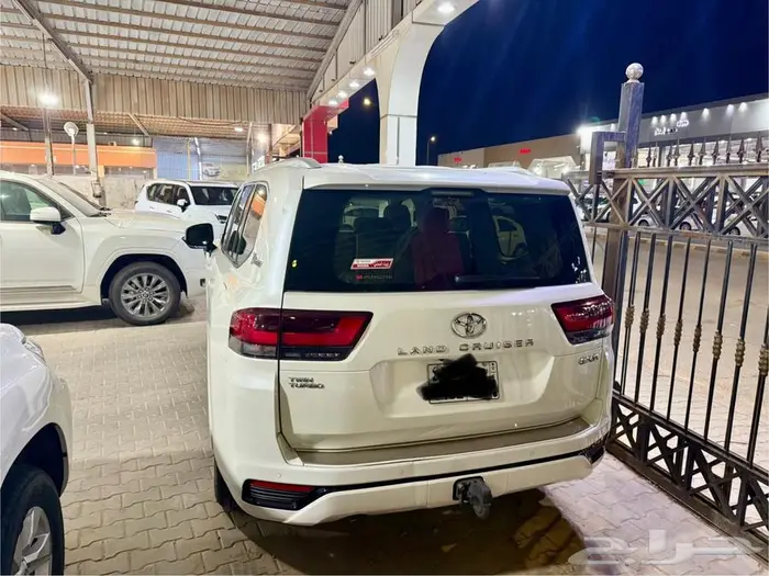 لاندكروزر جي اكس ار م2022 L5 5