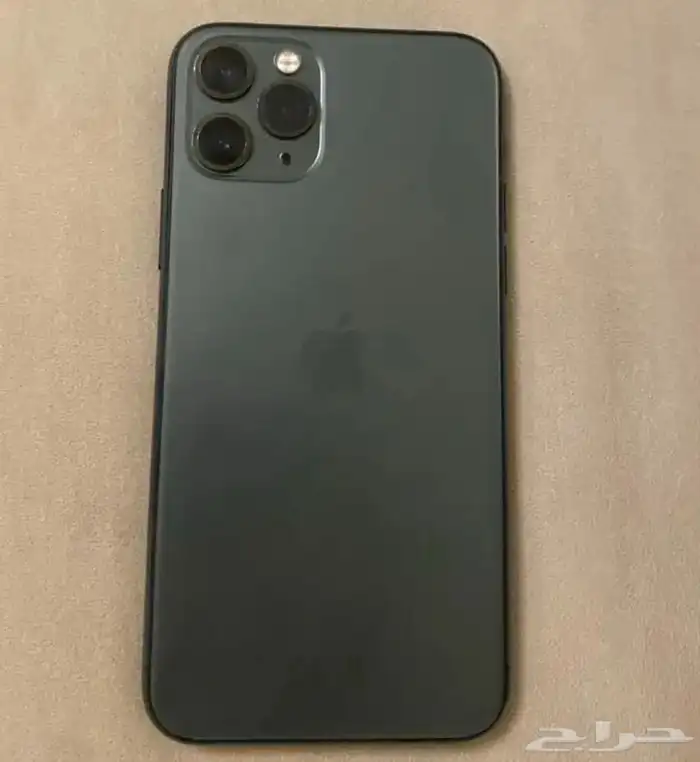 64 جيجا iPhone 11 Pro max 70 3