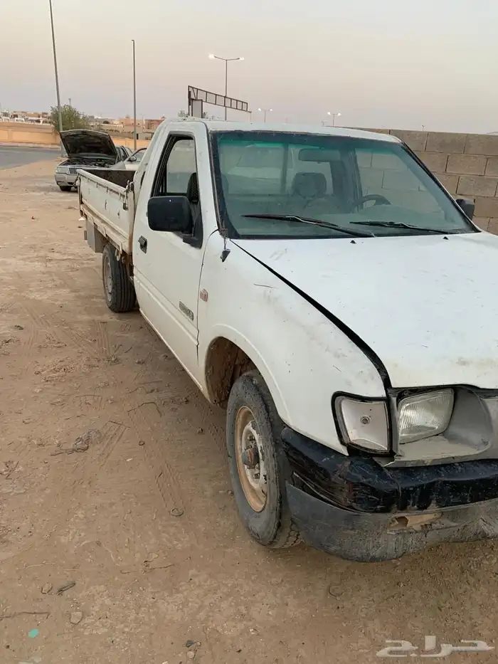 للبيع سيزوز ديزل2003 لوحه شبه مميزه الاستماره مطوف سنتين 0