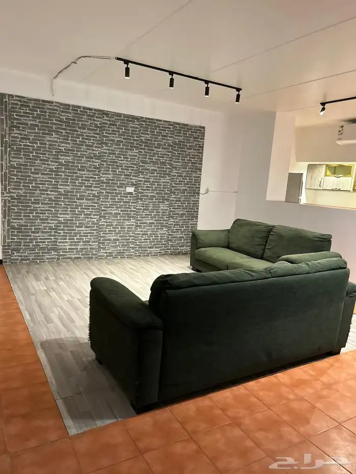 ملحق للإيجار بالجبيل الصناعية عزاب عوائل 1
