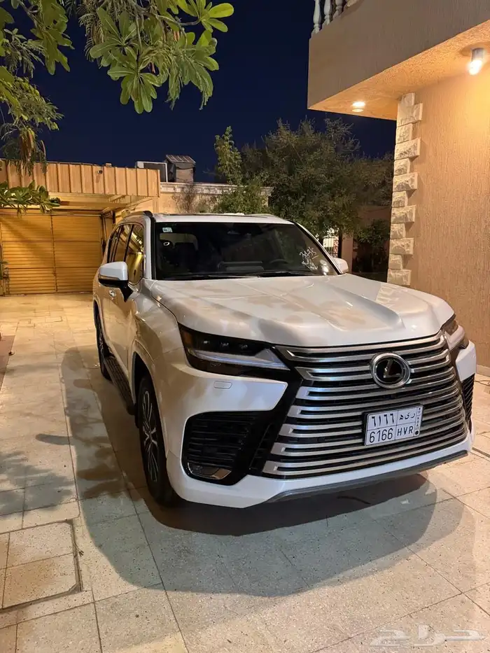 لكزس LX 600 2025 وارد كندا ( جديد ) 0