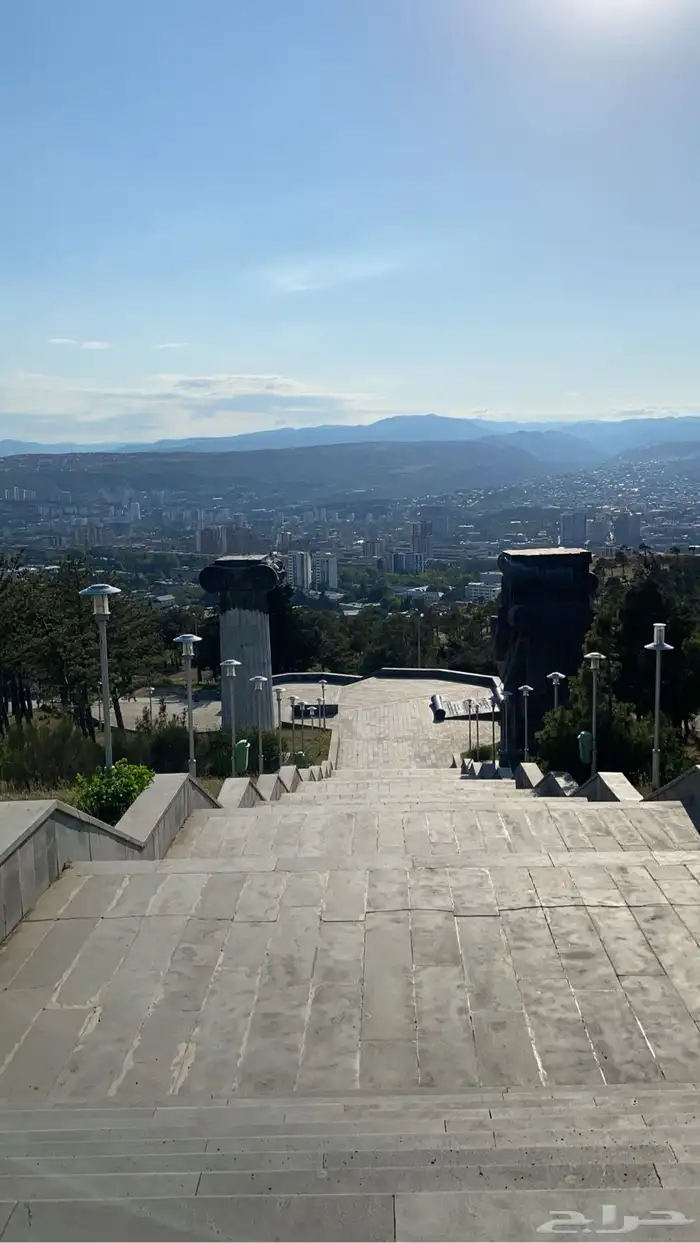 جداول سياحية وبكجات وسواقين في دولة جورجيا 1