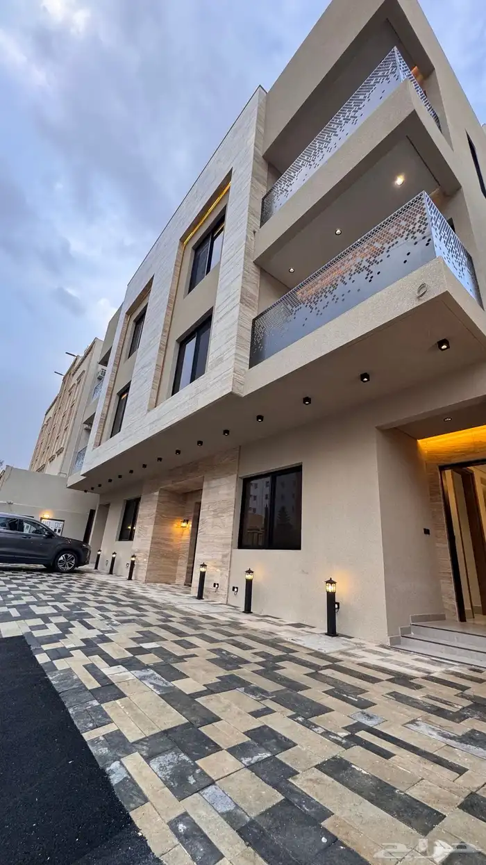 للبيع شقق علويه مع سطح تشطيبات راقيه حى البديع ابها 2