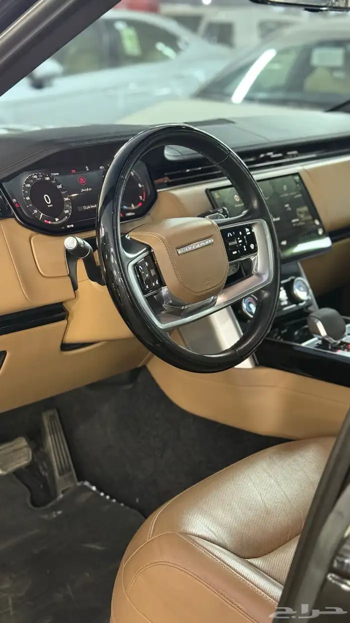 رانج روفر HSE P530 الموديل 2023 عداد 73 9