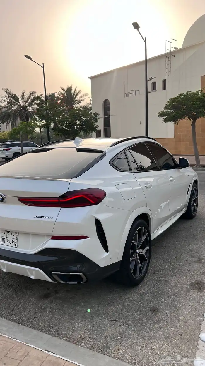بي ام X6 على ضمان الناغي 5